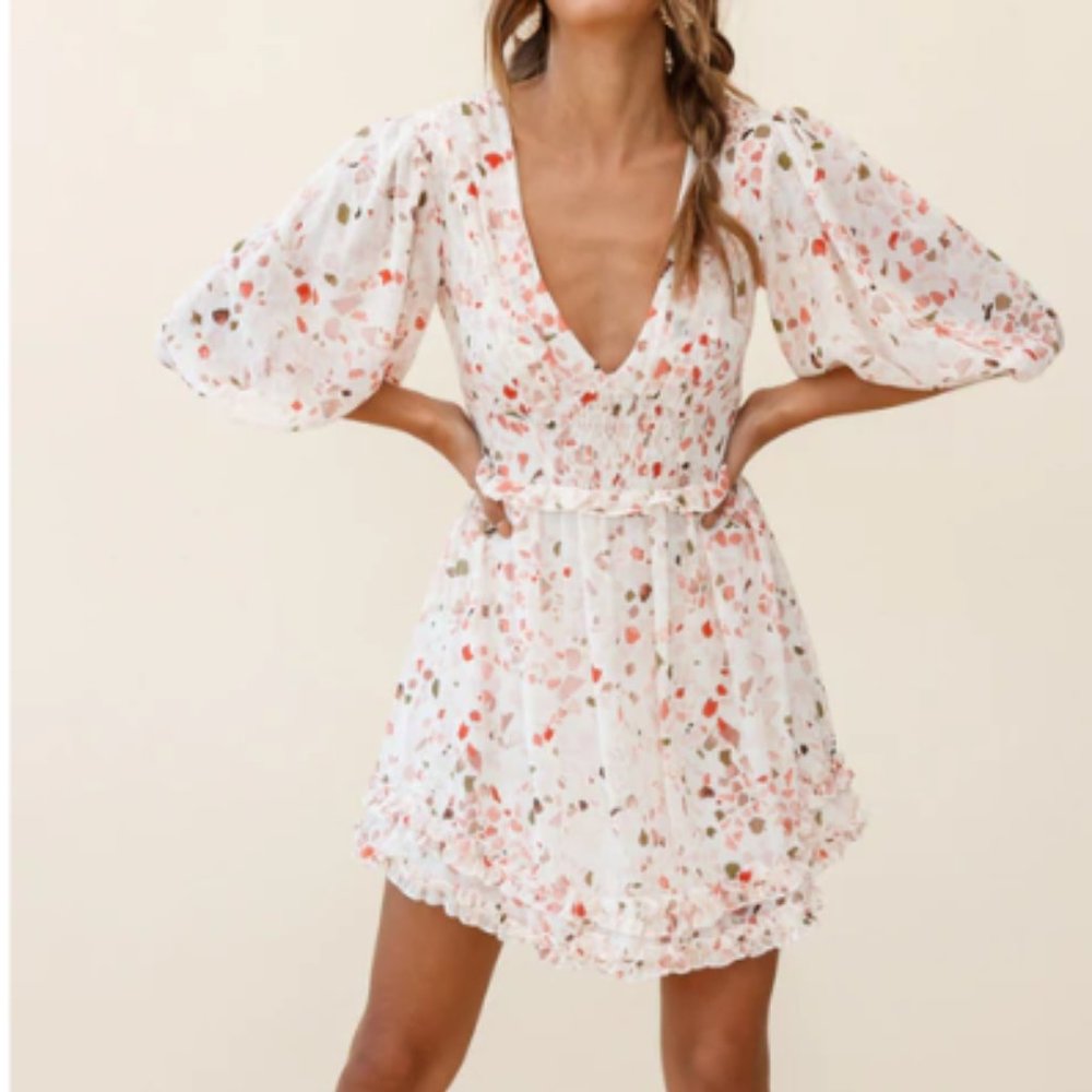 Selfie Leslie Floral Mini Dress - White and Pink #107